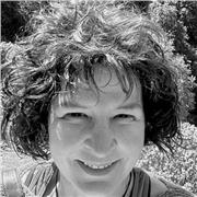 Deutsche Muttersprachlerin bietet lebendigen Online-Unterricht für Jugendliche und Erwachsene